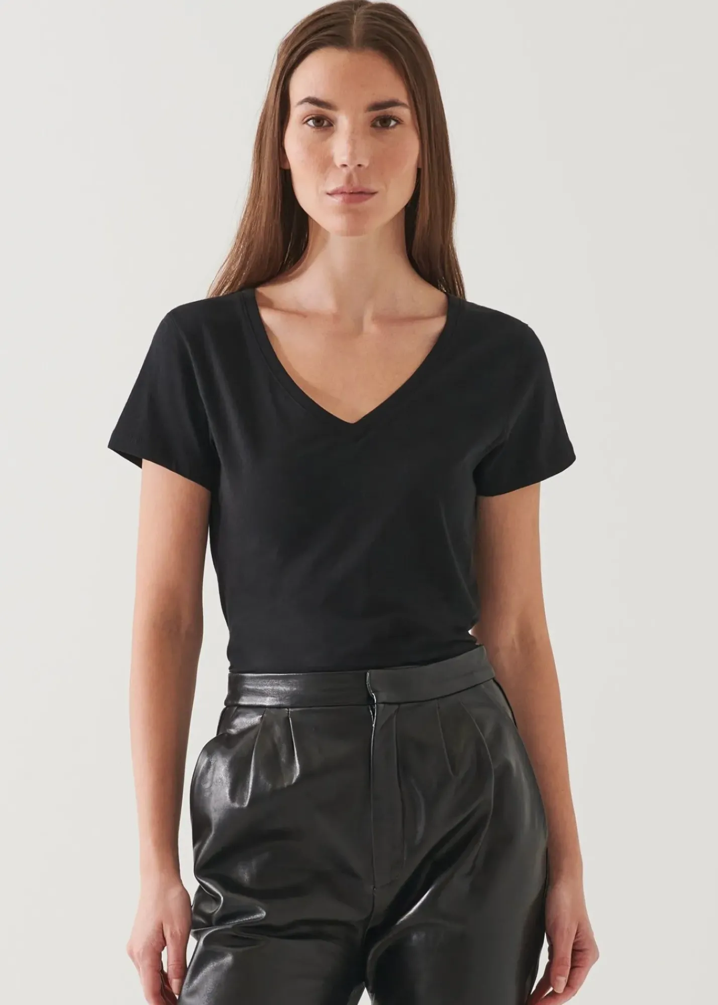 PATRICK ASSARAF Lightweight Pima Cotton V-Neck|Women T-Shirts
