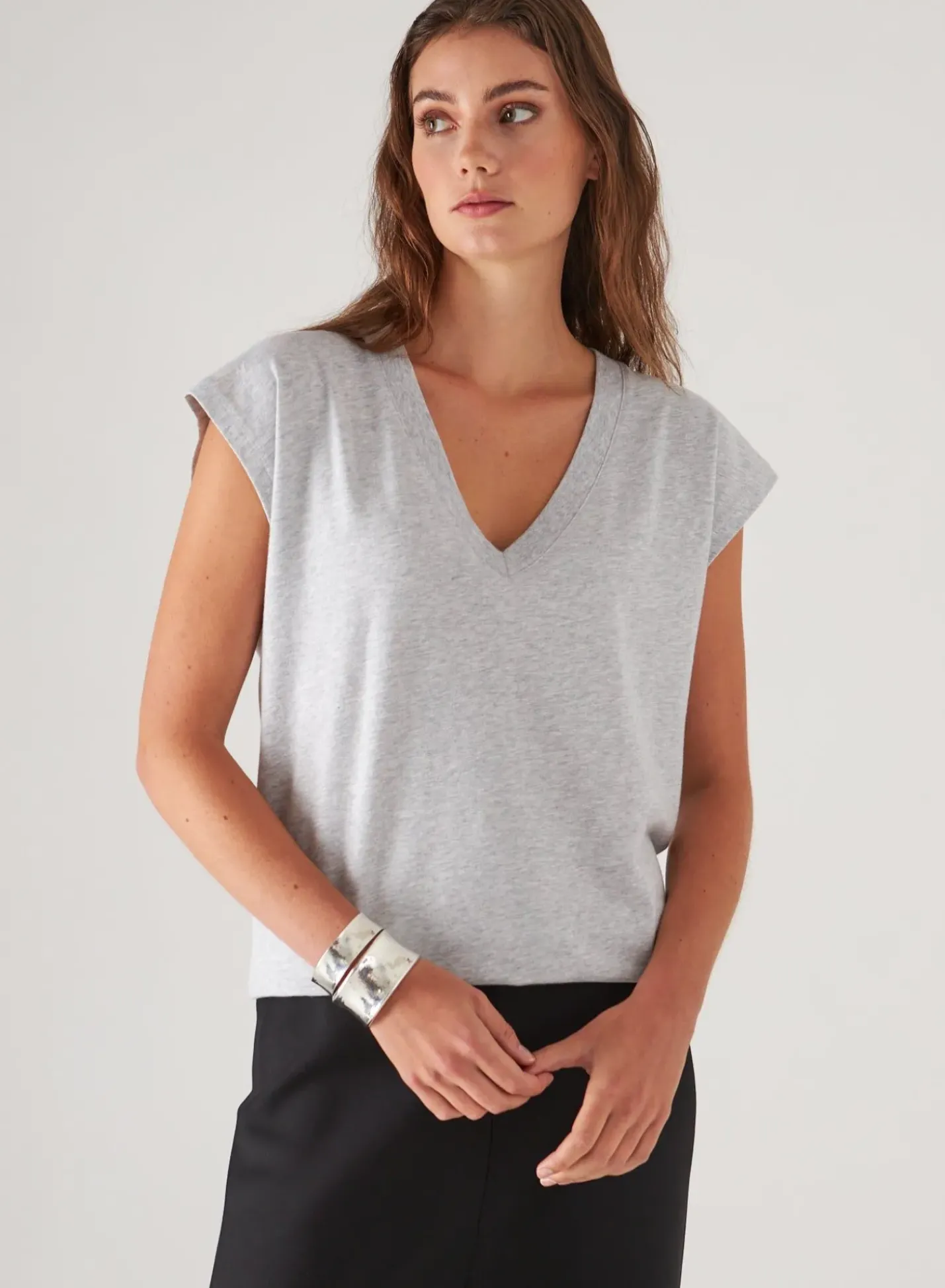PATRICK ASSARAF Pima Cotton Stretch Dolman V-Neck T-Shirt|Women T-Shirts