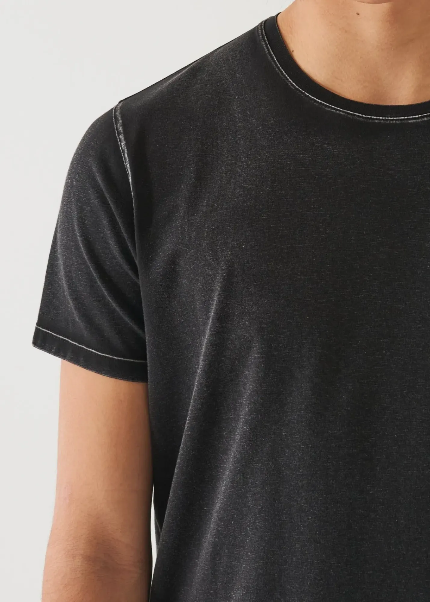 PATRICK ASSARAF Pima Cotton Stretch Vintage Wash T-Shirt|Men T-Shirts