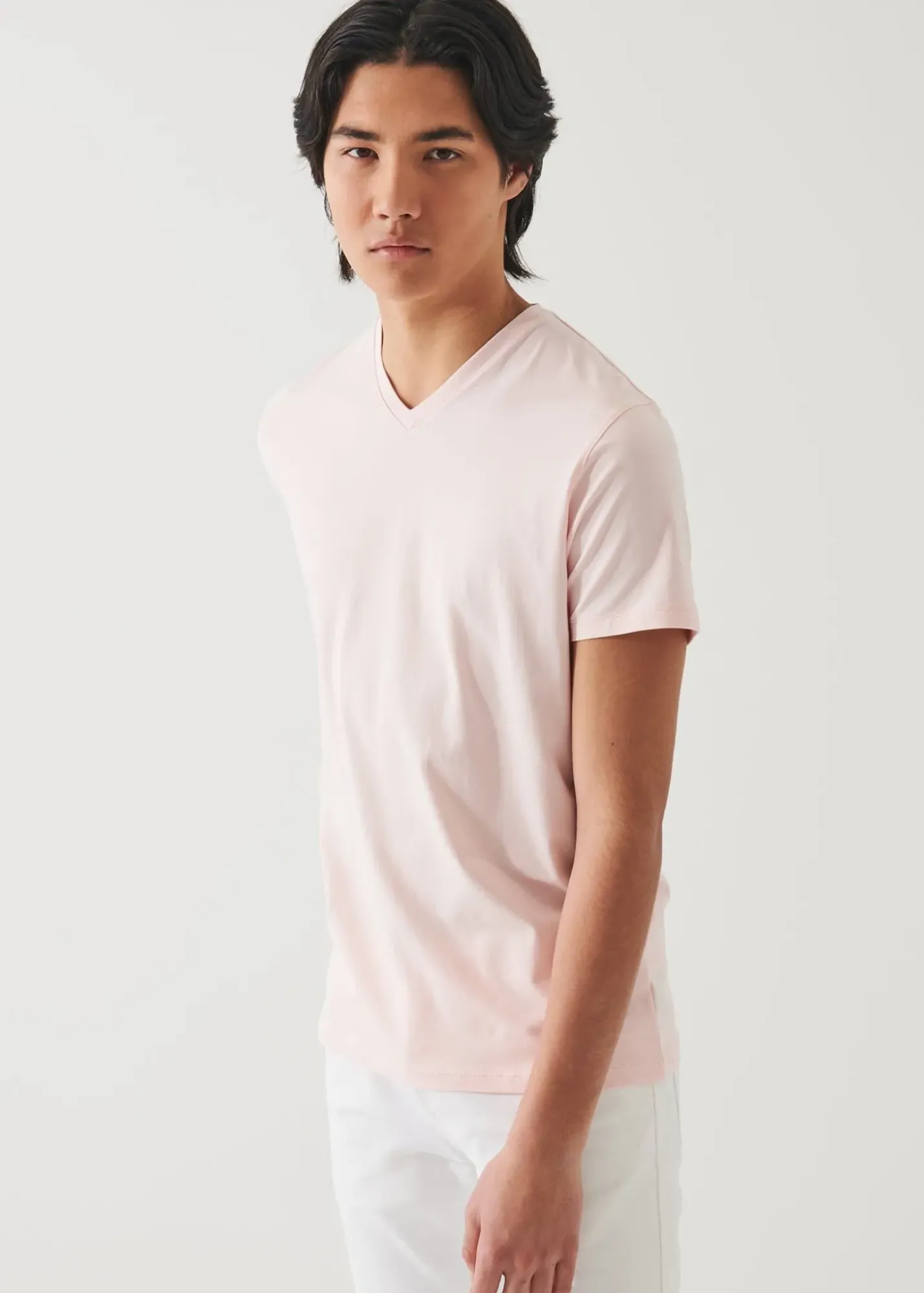 PATRICK ASSARAF Pima Cotton Stretch V-Neck T-Shirt|Men T-Shirts