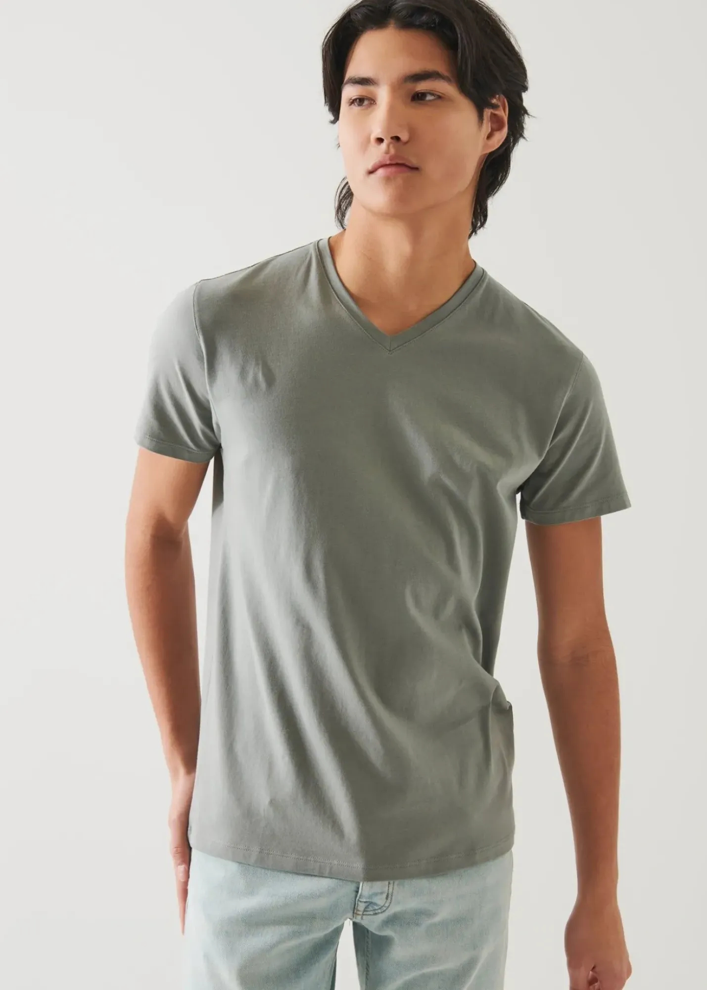PATRICK ASSARAF Pima Cotton Stretch V-Neck T-Shirt|Men T-Shirts