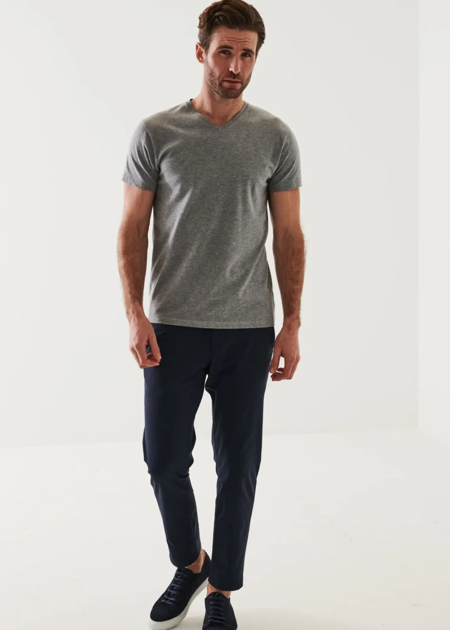 PATRICK ASSARAF Pima Cotton Stretch V-Neck T-Shirt|Men T-Shirts