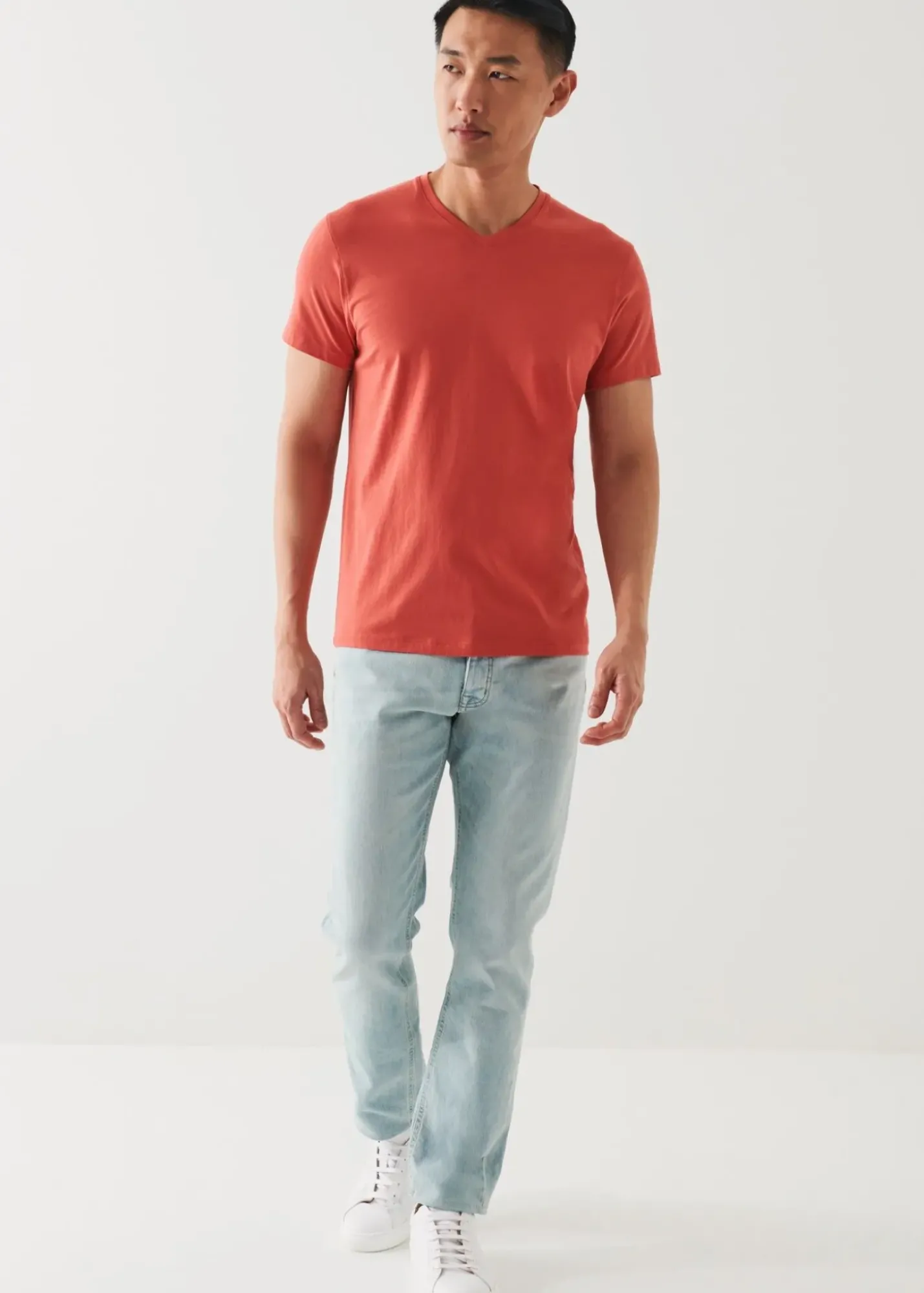 PATRICK ASSARAF Pima Cotton Stretch V-Neck T-Shirt|Men T-Shirts