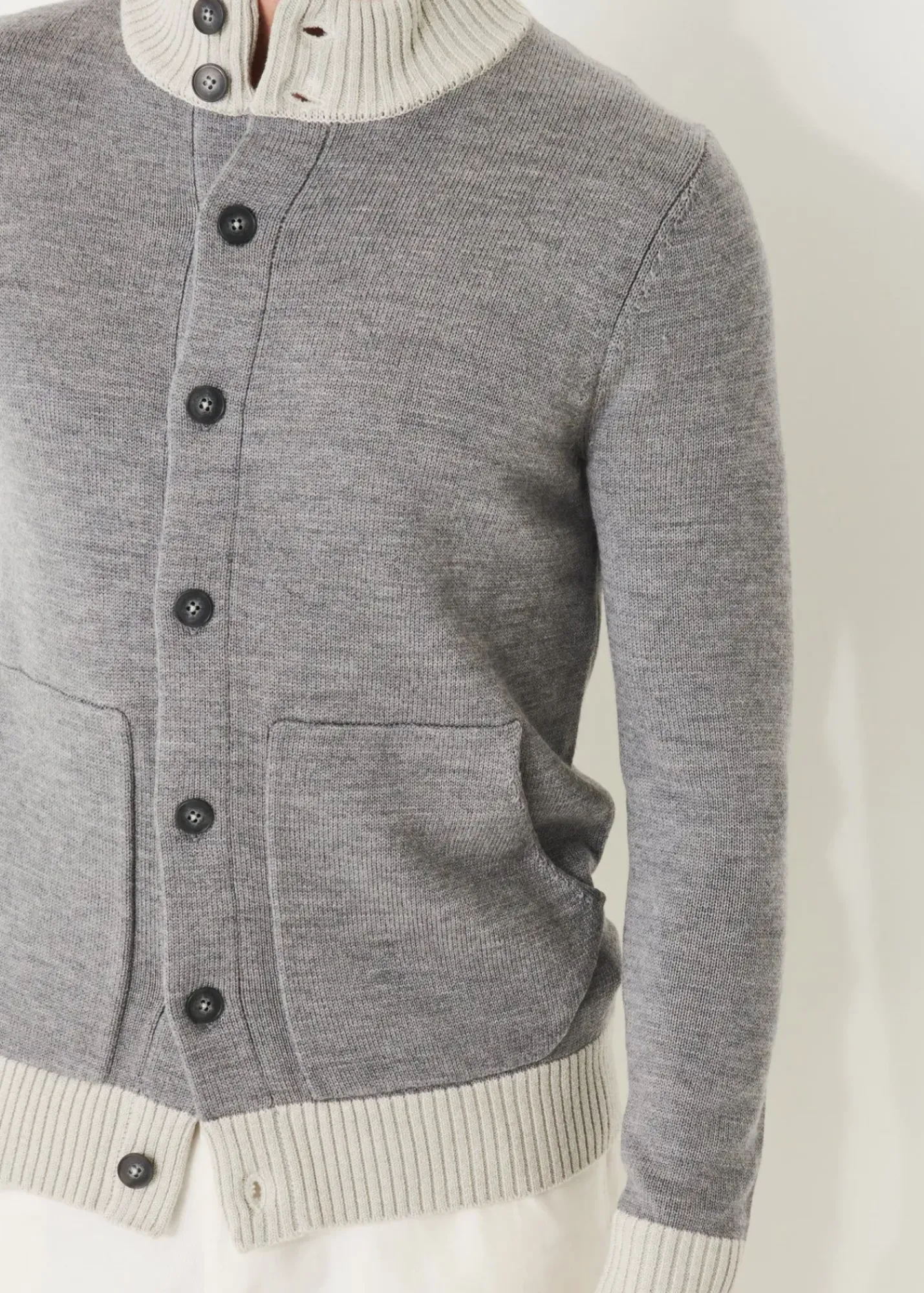 PATRICK ASSARAF Two-Tone Button Front Cardigan|Men Knitwear
